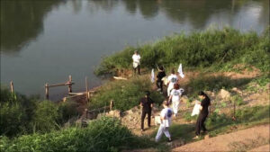 Earth walk Nan 2024.00_23_35_20.Standbild070