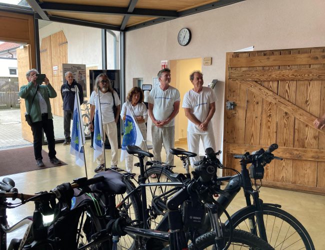 b2513aea-4a62-4708-9908-0a46252ab1ad 2